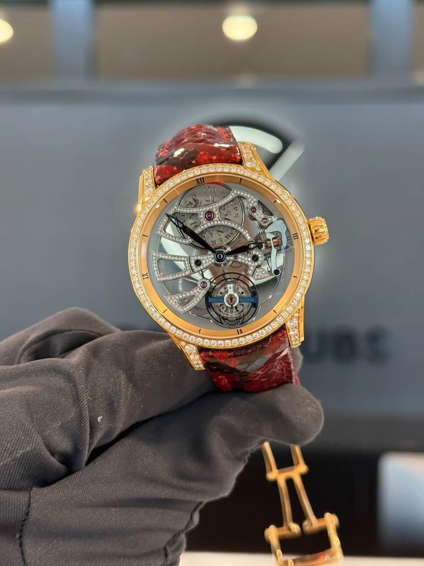 ULYSSE NARDIN 1706-129BC