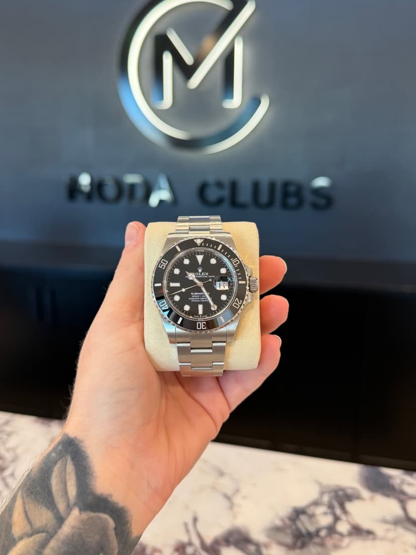 Rolex Submariner Date 126610
